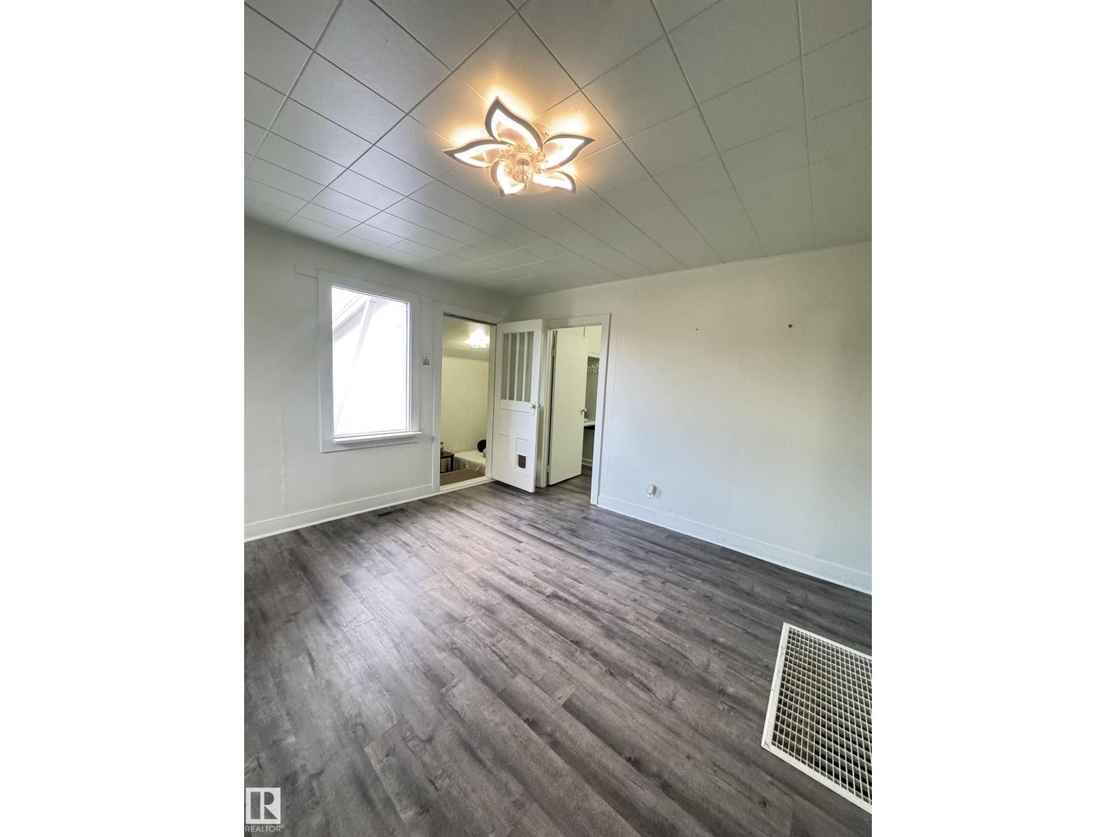 4912 49 Av, Onoway, Alberta  T0E 1V0 - Photo 25 - E4498343