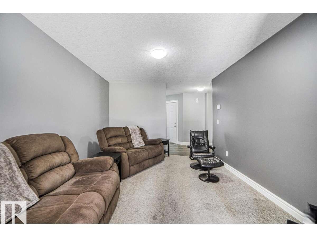 5265 52 St, Mayerthorpe, Alberta  T0E 1N0 - Photo 7 - E4498424
