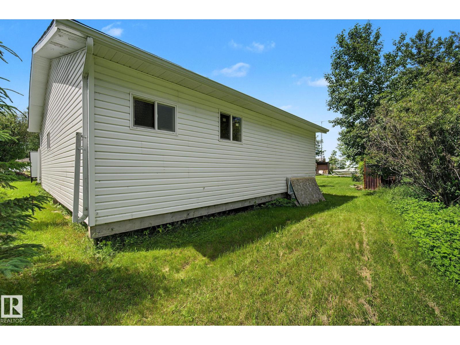 21 Spruce Cr, Rural Lac Ste. Anne County, Alberta  T0E 0A0 - Photo 29 - E4498426