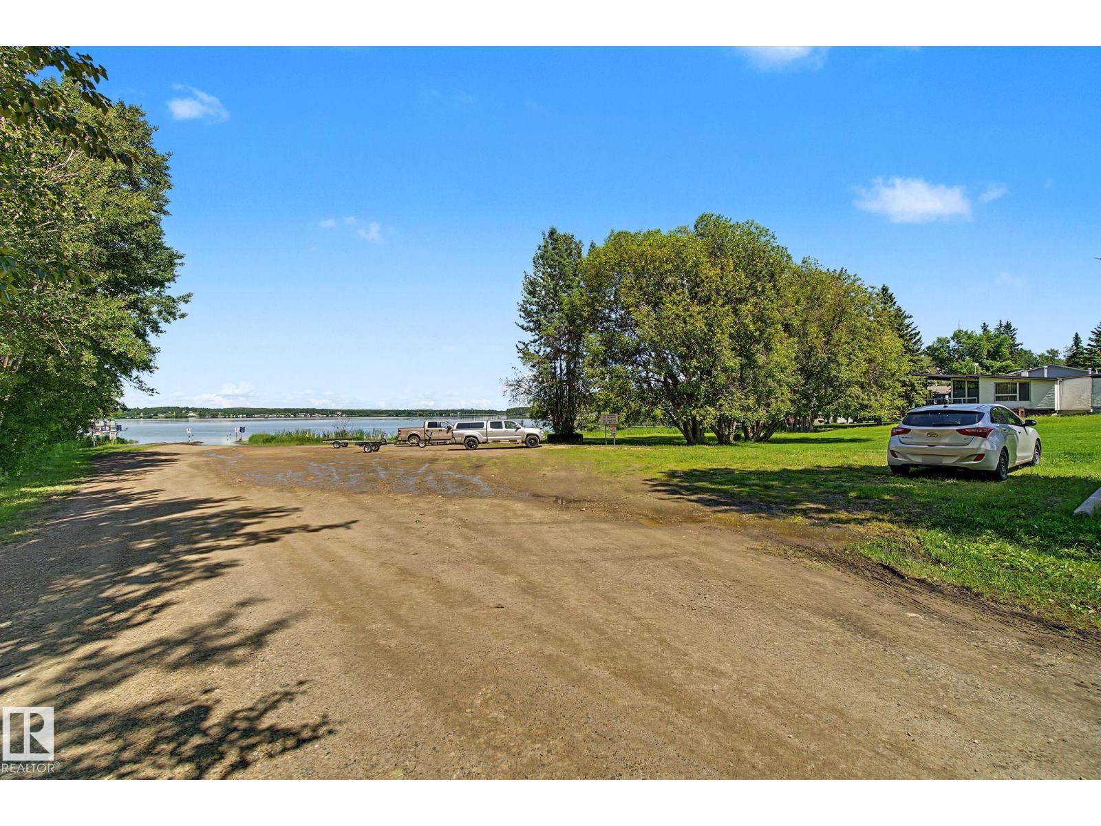 21 Spruce Cr, Rural Lac Ste. Anne County, Alberta  T0E 0A0 - Photo 36 - E4498426