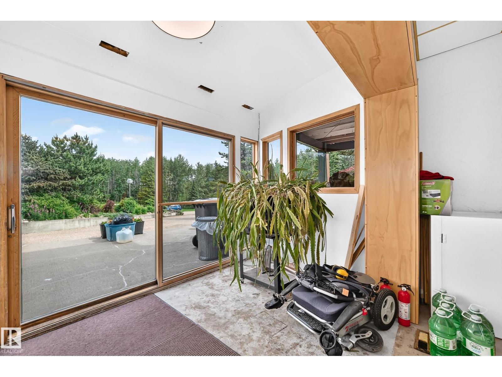 52110 & 52112 Hghway 759, Rural Parkland County, Alberta  T0E 2H0 - Photo 4 - E4498451