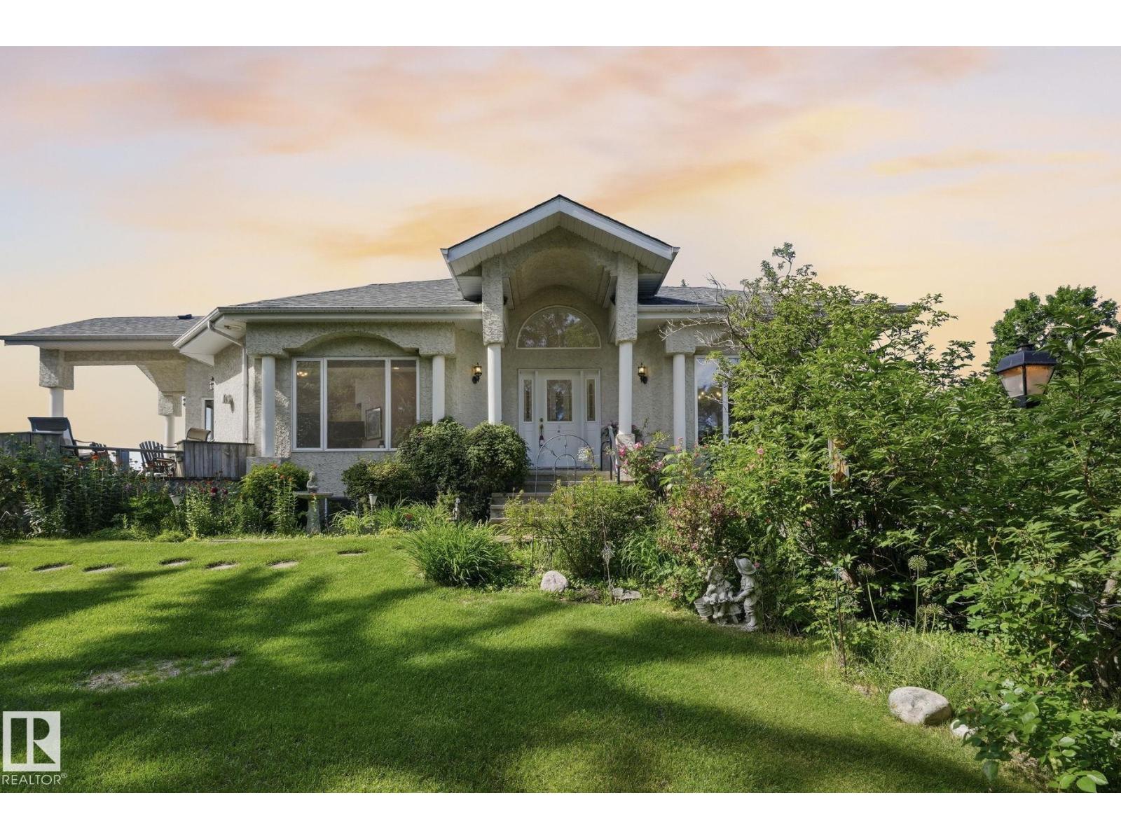 9 Martin Rd, Rural Lac Ste. Anne County, Alberta T0E 1A0 - Photo 1 - E4498758