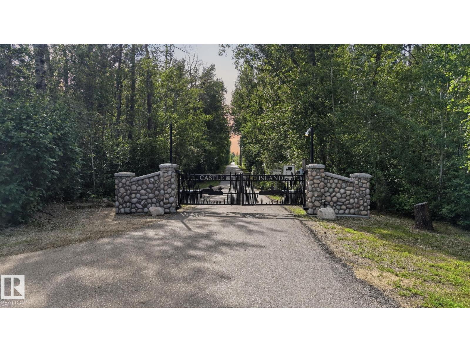 9 Martin Rd, Rural Lac Ste. Anne County, Alberta T0E 1A0 - Photo 3 - E4498758
