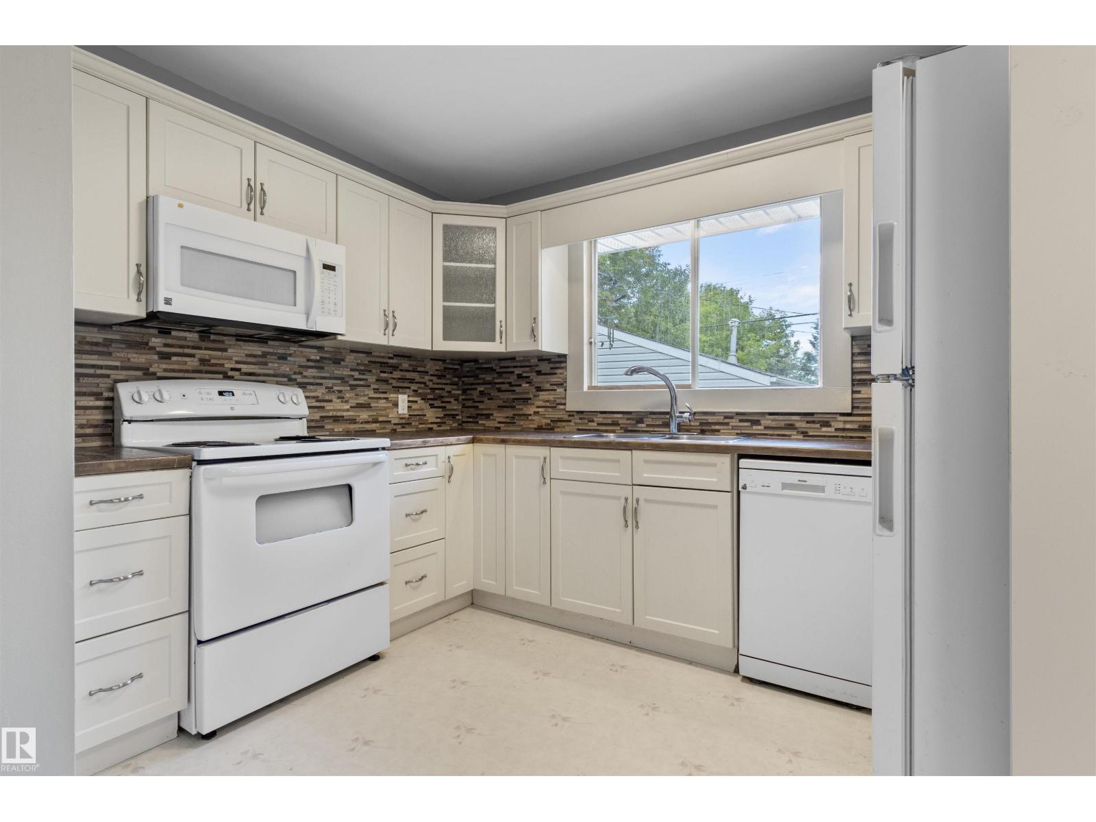 5013 46 St, Drayton Valley, Alberta T7A 1C6 - Photo 10 - E4498866