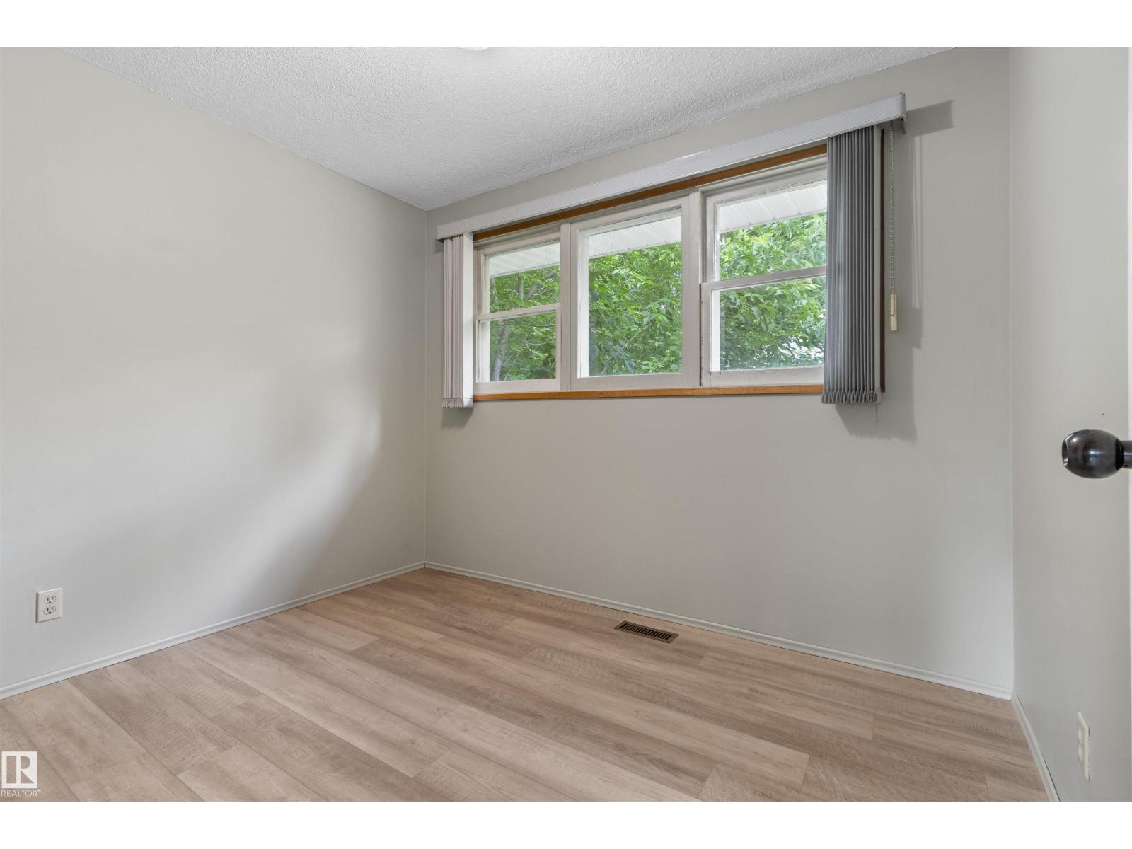 5013 46 St, Drayton Valley, Alberta T7A 1C6 - Photo 13 - E4498866