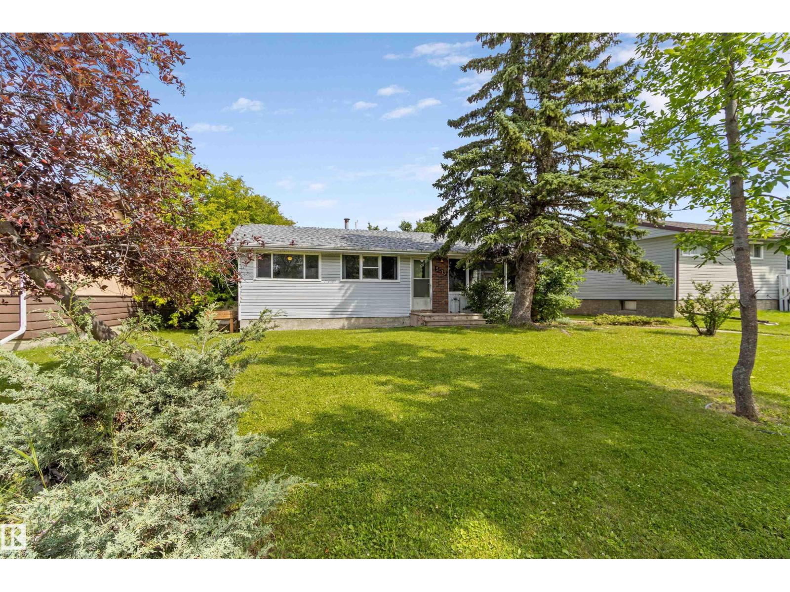 5013 46 St, Drayton Valley, Alberta T7A 1C6 - Photo 2 - E4498866