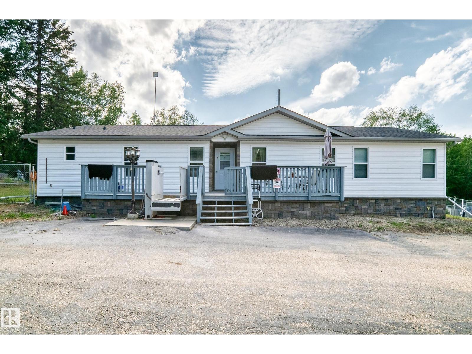 #3 2320 Twp Road 540, Rural Lac Ste. Anne County, Alberta T0E 1V0 - Photo 3 - E4498955