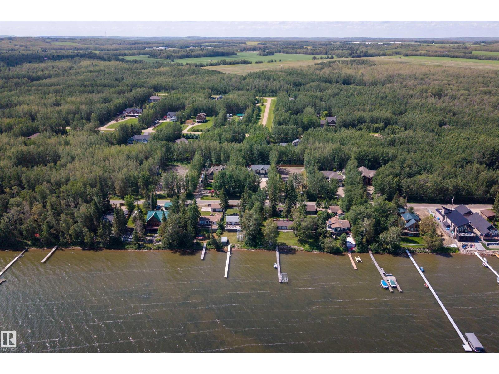 80 Crystal Springs Dr, Rural Wetaskiwin County, Alberta  T0C 1H0 - Photo 40 - E4499075