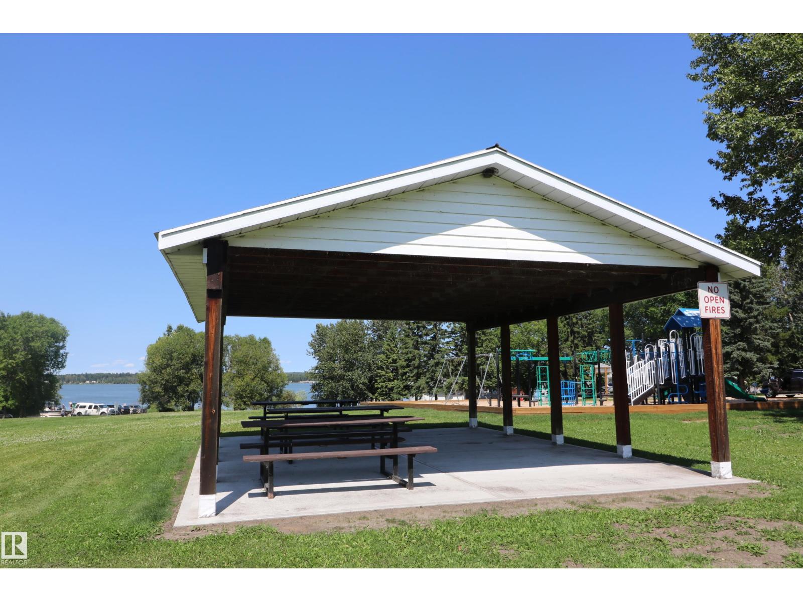 16 Hillside Cr, Rural Lac Ste. Anne County, Alberta T0E 1V0 - Photo 12 - E4499203