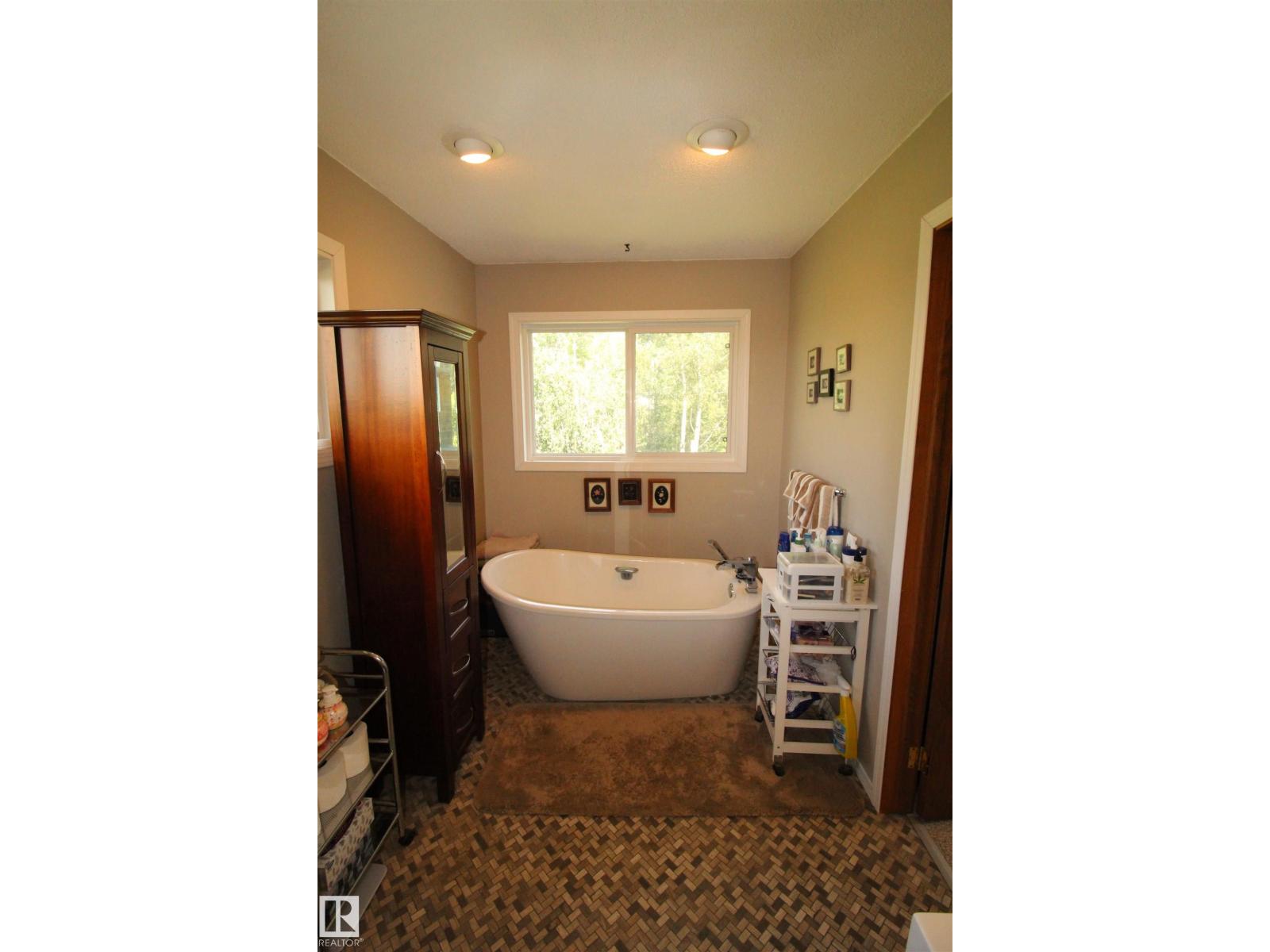58113 Rge Rd 65, Rural Lac Ste. Anne County, Alberta T0E 2A0 - Photo 60 - E4499246