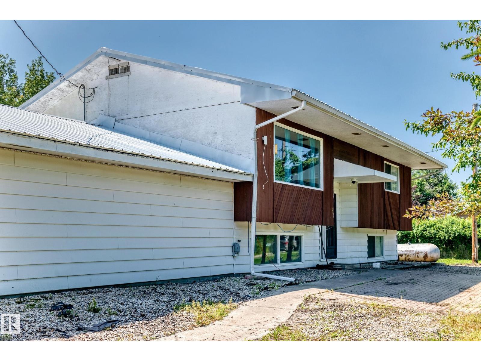 8 Fourth St, Duffield, Alberta T0E 0N0 - Photo 3 - E4499367