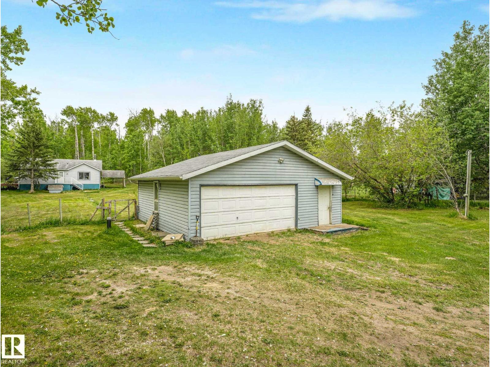 2120 Twp Road 565, Rural Lac Ste. Anne County, Alberta T0E 1V0 - Photo 53 - E4499415