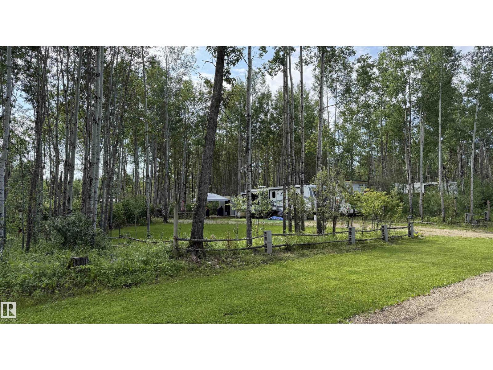 37 Aspen Road, Rural Lac Ste. Anne County, Alberta T0E 0L0 - Photo 2 - E4499429