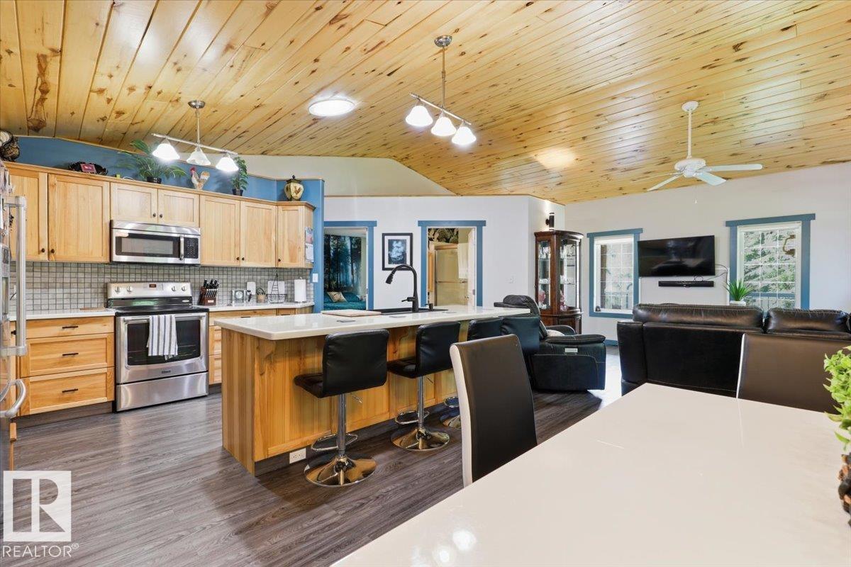 5502 39 St, Rural Wetaskiwin County, Alberta T0C 2C0 - Photo 9 - E4499489