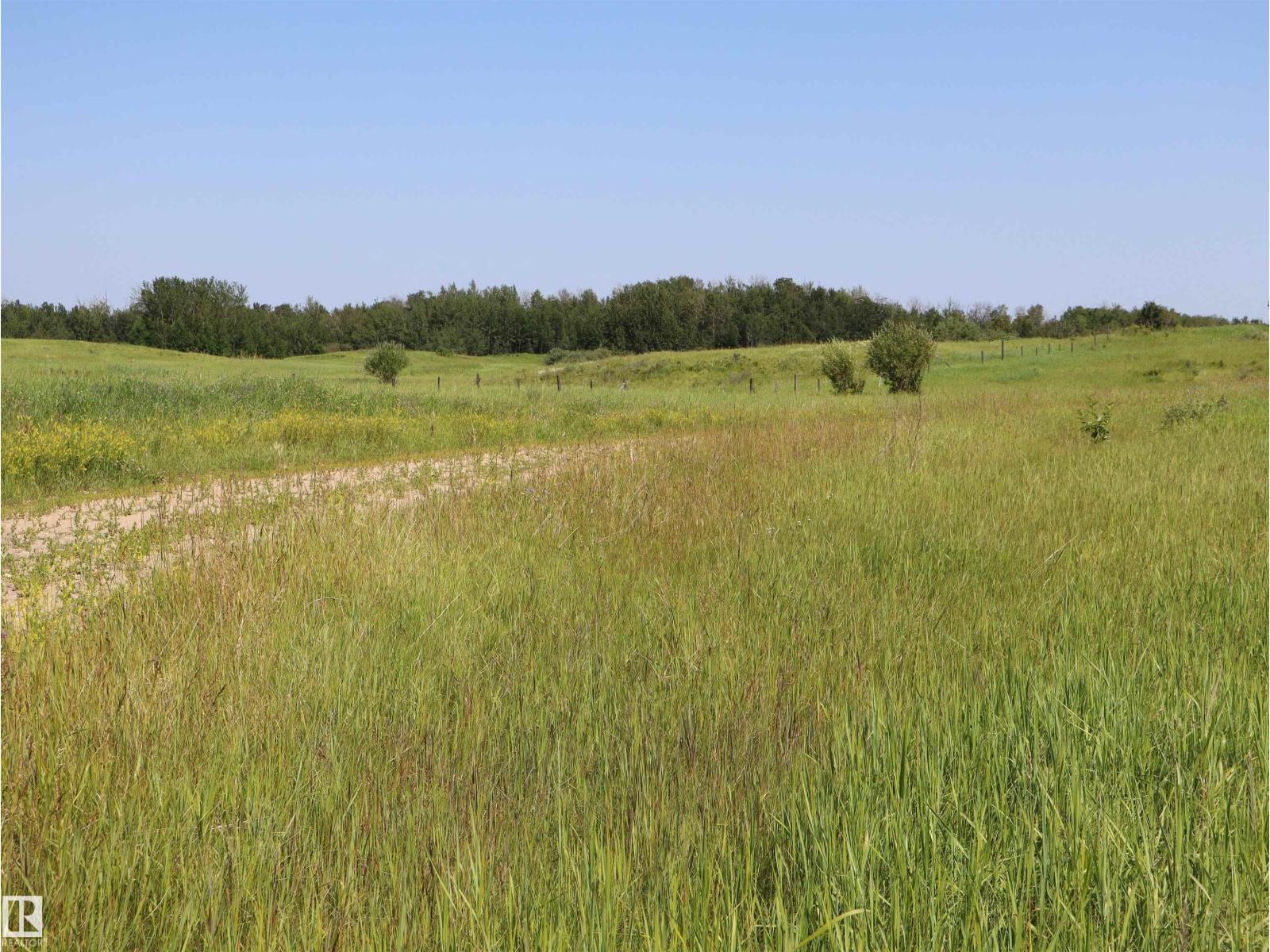 Twp. Rd. 572 Hwy 33, Rural Lac Ste. Anne County, Alberta T0E 1A0 - Photo 2 - E4499539