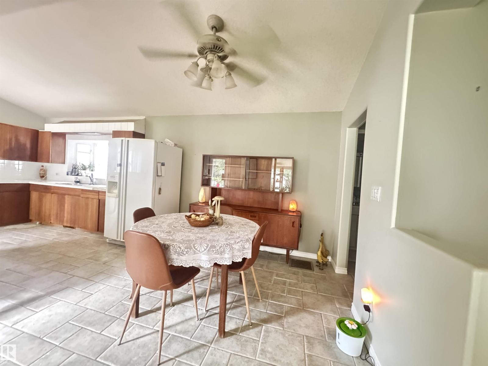 5224 50 Av, Rural Lac Ste. Anne County, Alberta T0E 0A0 - Photo 13 - E4499641
