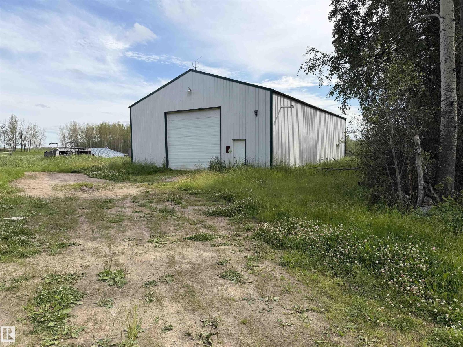 274043 Twp Road 480, Rural Wetaskiwin County, Alberta T0C 2P0 - Photo 3 - E4499654