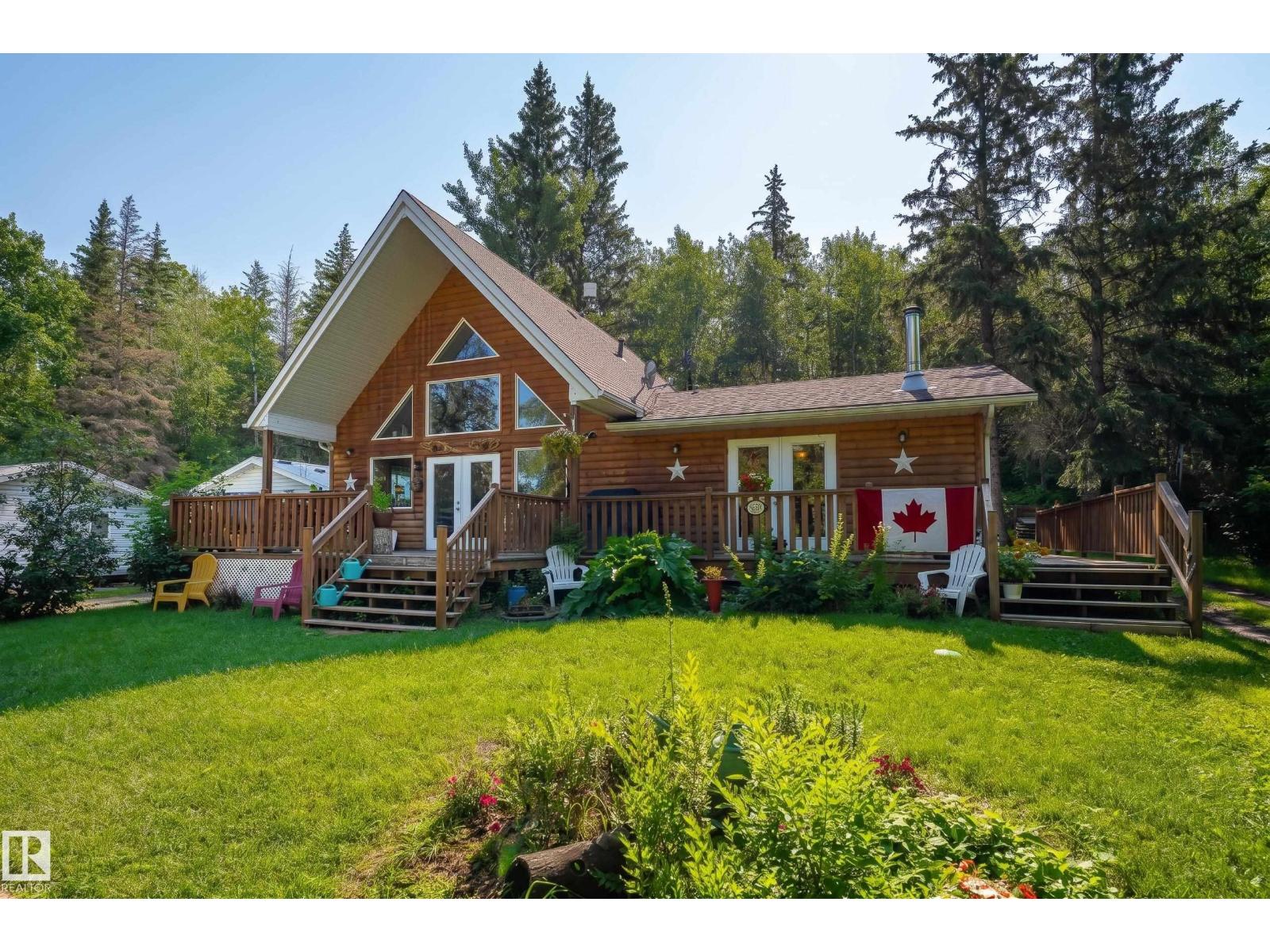 130 Lakeshore Dr, Rural Lac Ste. Anne County, Alberta T0E 1V0 - Photo 2 - E4499655