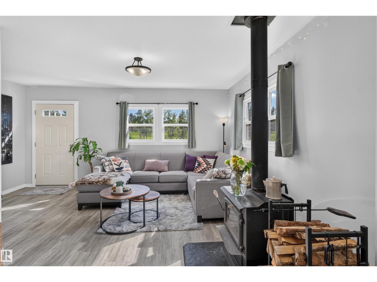 4740 49 Av, Sangudo, Alberta T0E 2A0 - Photo 4 - E4499700