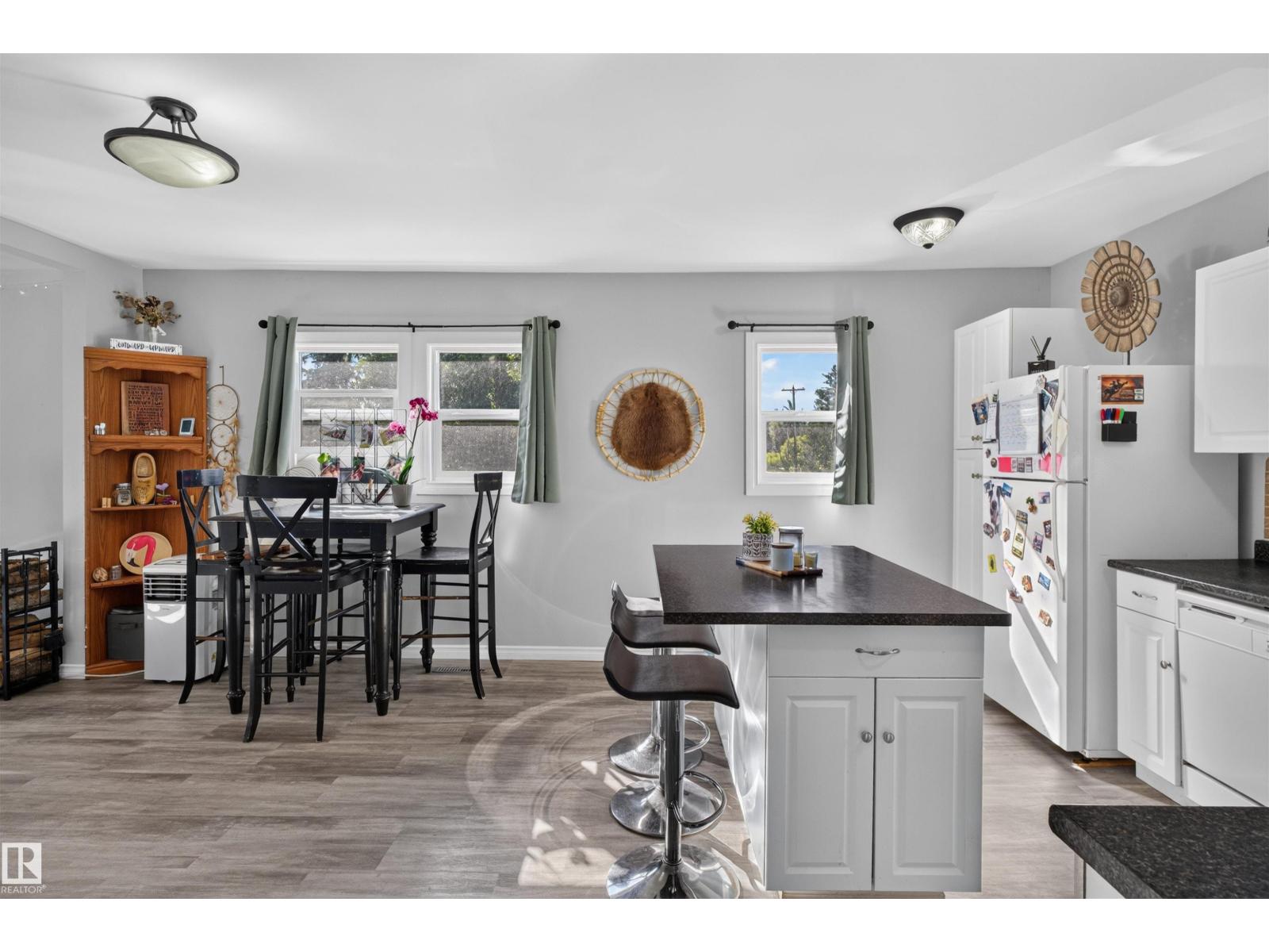 4740 49 Av, Sangudo, Alberta T0E 2A0 - Photo 9 - E4499700