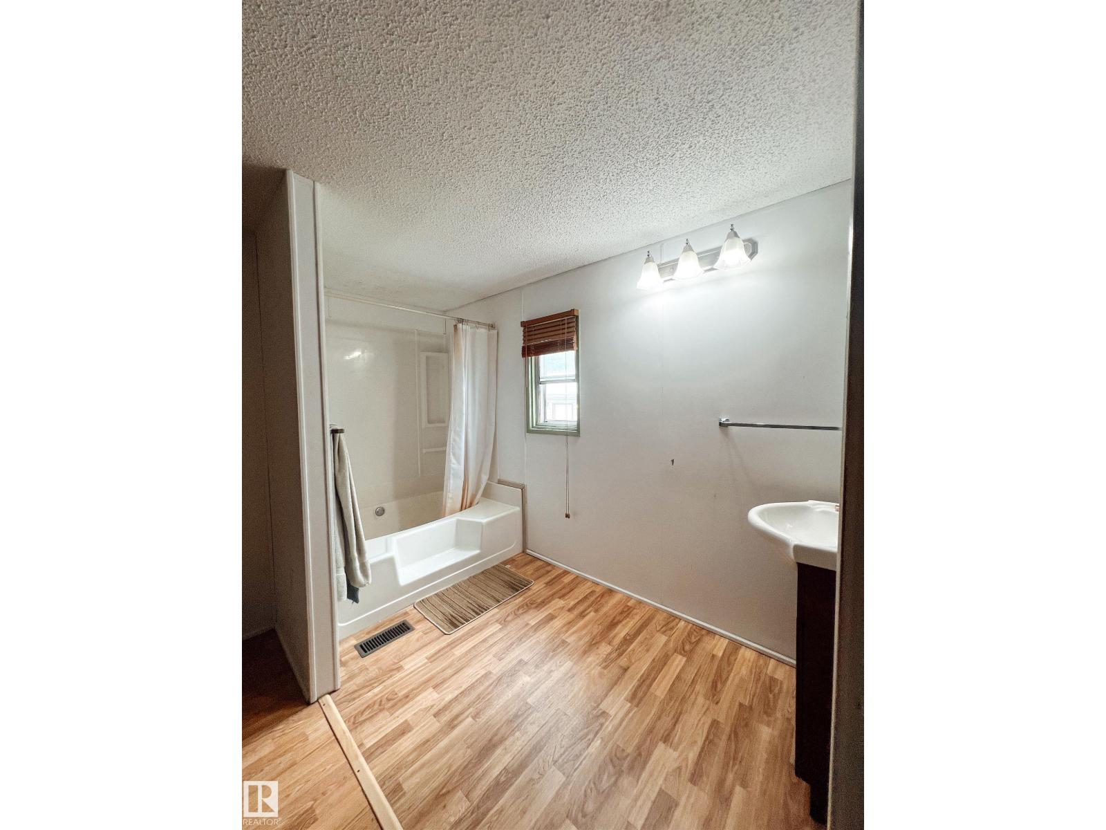 4912 52 St, Entwistle, Alberta T0E 0S0 - Photo 11 - E4499856