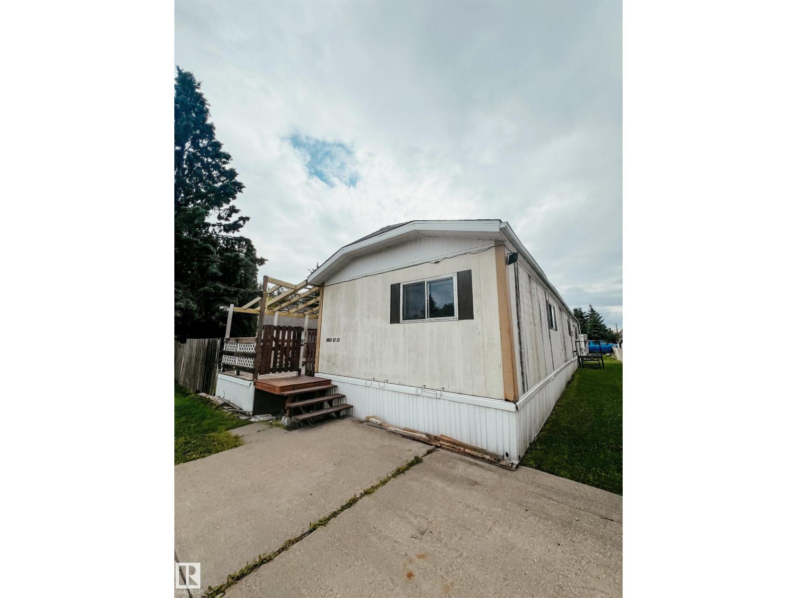 4912 52 St, Entwistle, Alberta T0E 0S0 - Photo 2 - E4499856