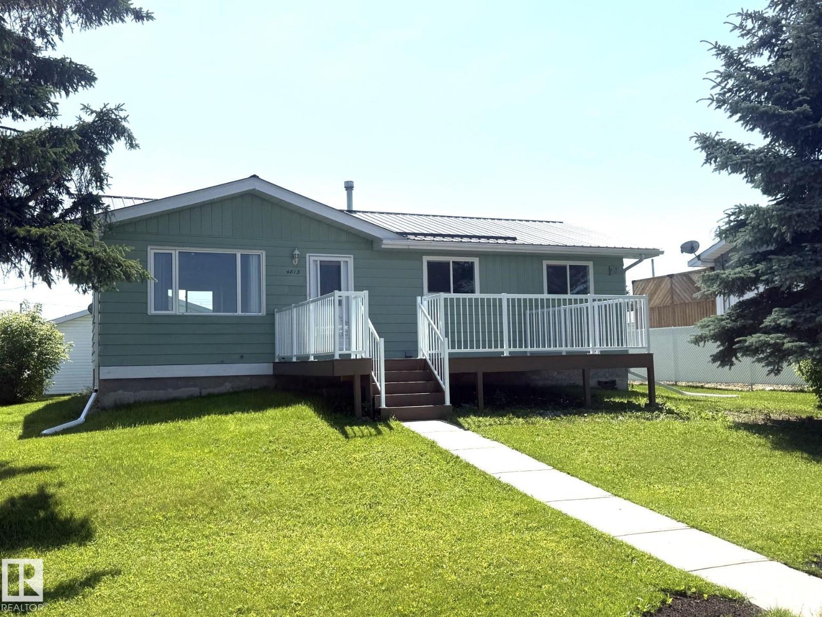 4813 56 Av, Wildwood, Alberta T0E 2M0 - Photo 1 - E4499882