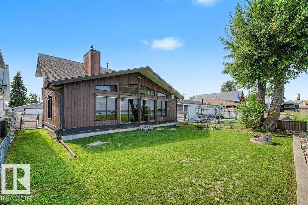 5807 51 Av, Rural Lac Ste. Anne County, Alberta T0E 0A0 - Photo 4 - E4499906
