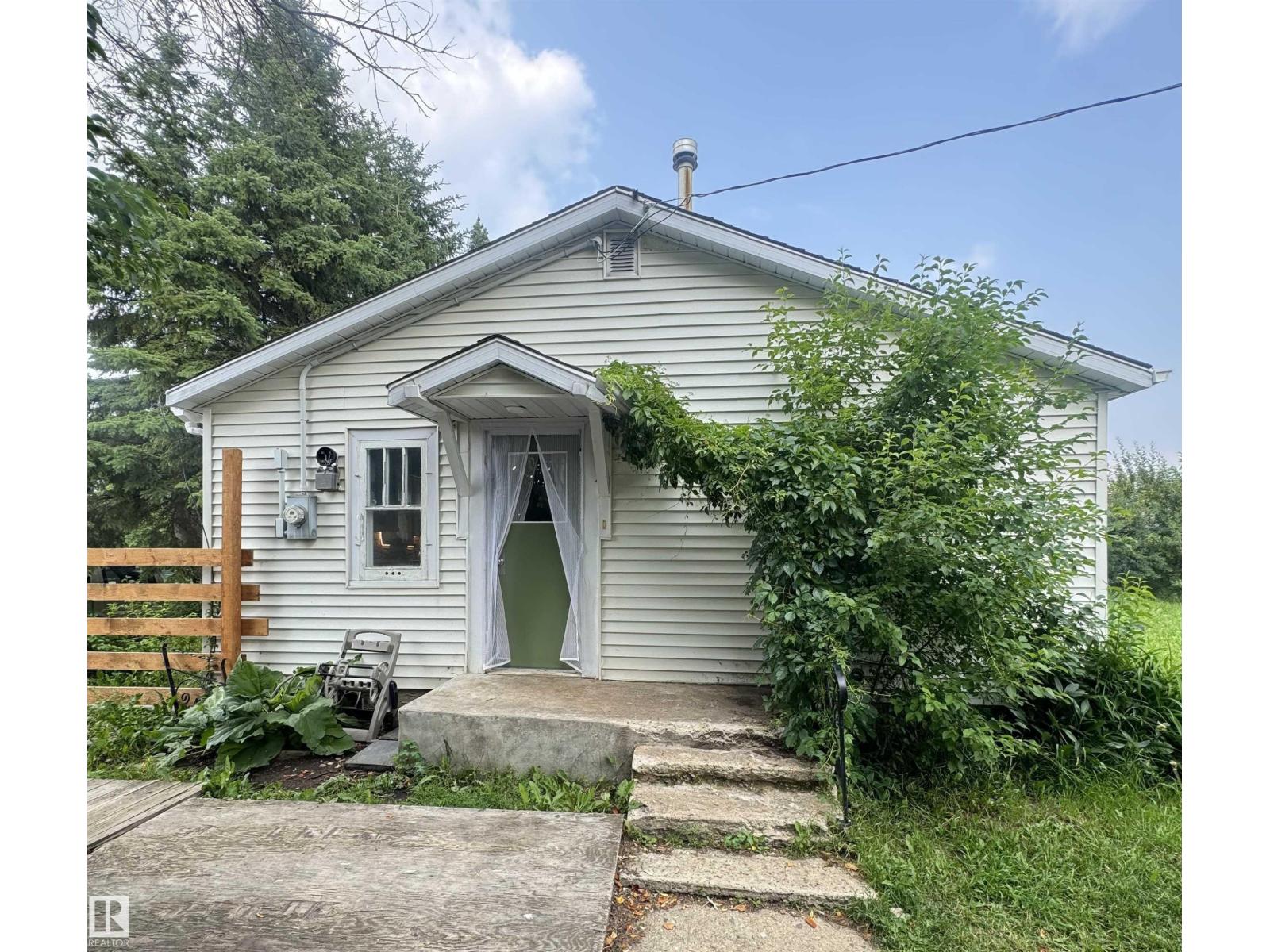 5019 48 Av, Onoway, Alberta  T0E 1V0 - Photo 2 - E4500064