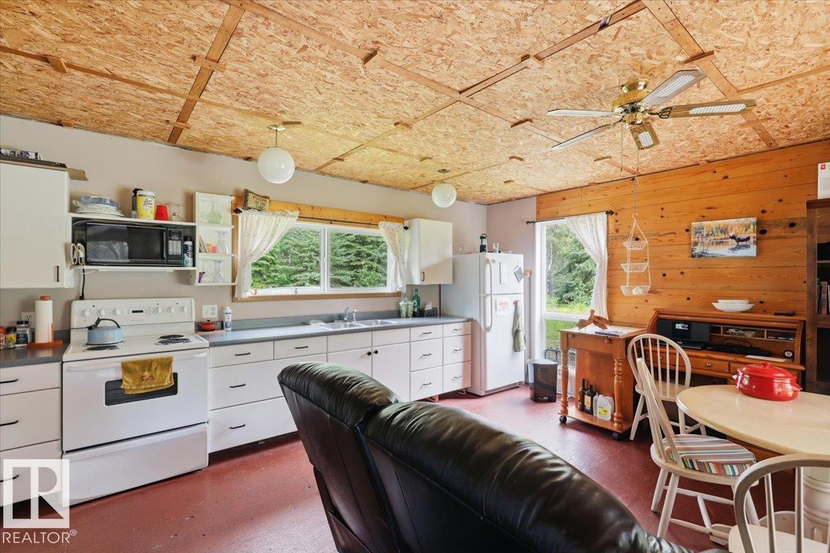 1301 Glen Haven Cr, Rural Wetaskiwin County, Alberta T0C 2C0 - Photo 3 - E4500157