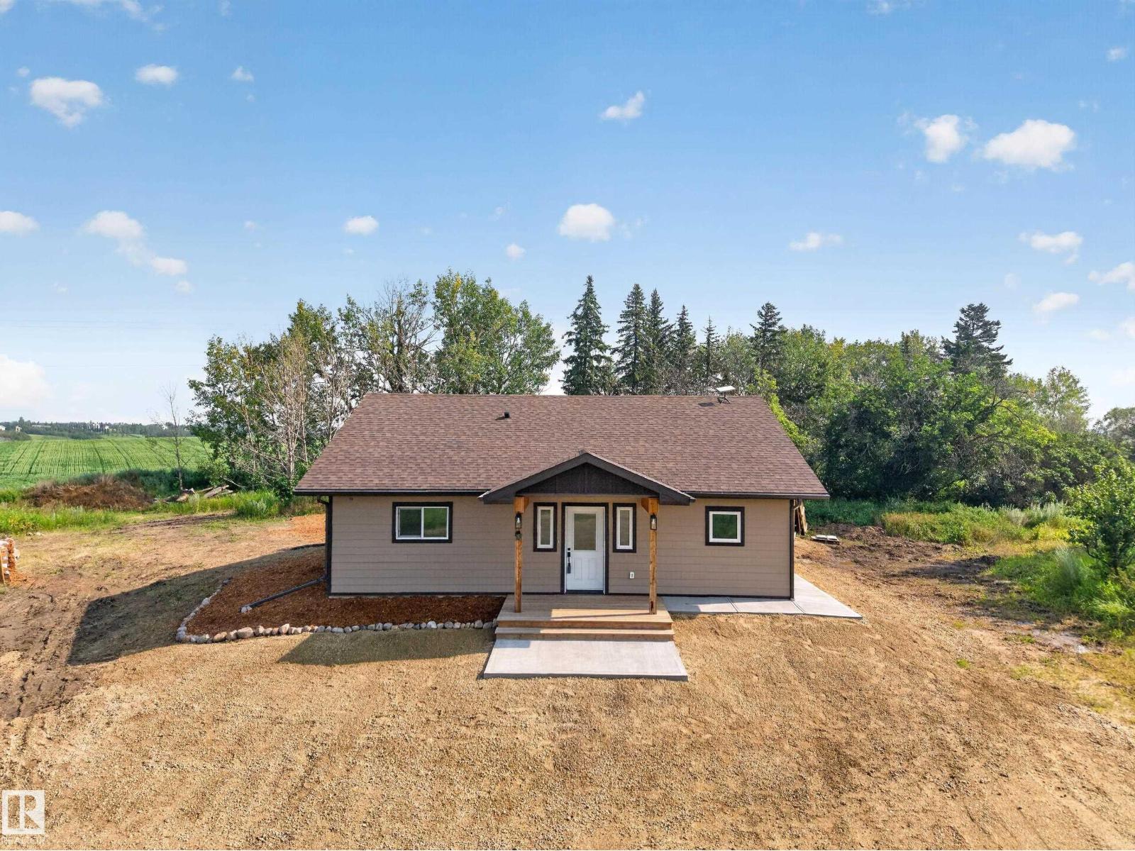 21318 Twp 464, Rural Camrose County, Alberta T0C 0L0 - Photo 3 - E4500352