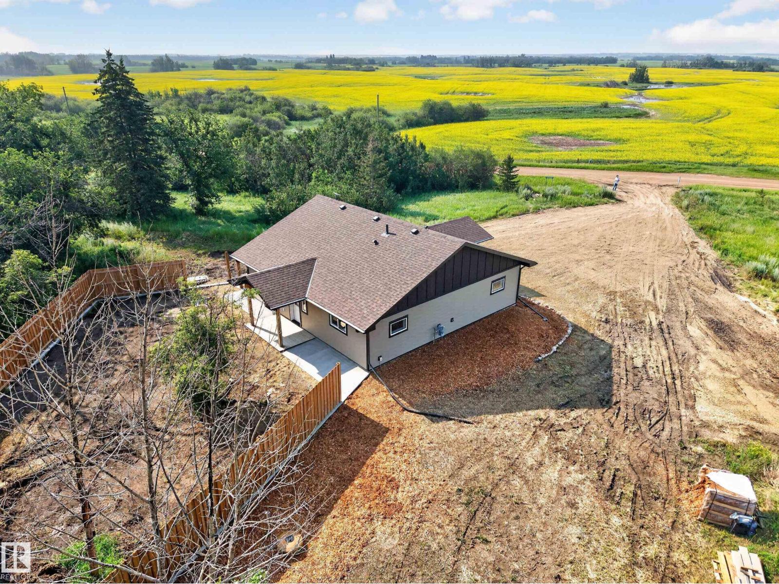 21318 Twp 464, Rural Camrose County, Alberta T0C 0L0 - Photo 7 - E4500352
