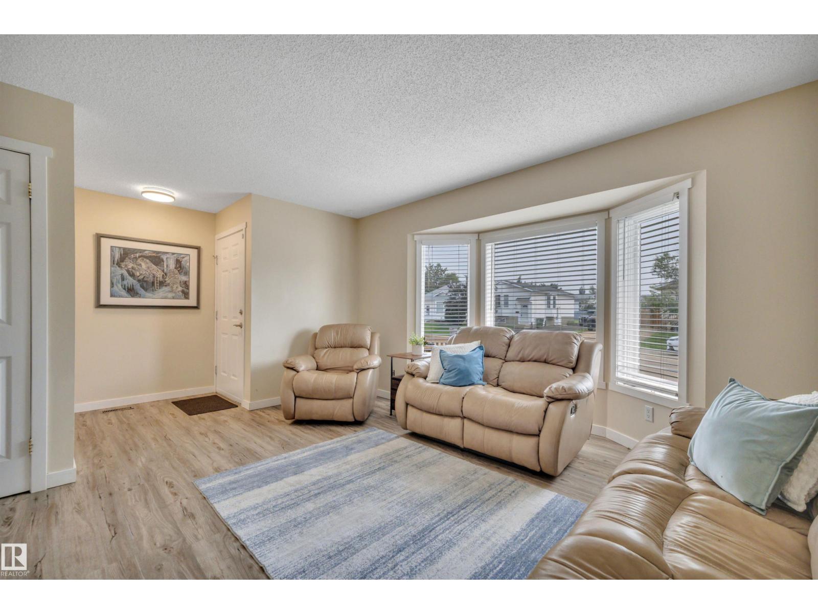 5018 52 St, Calmar, Alberta T0C 0V0 - Photo 6 - E4500685