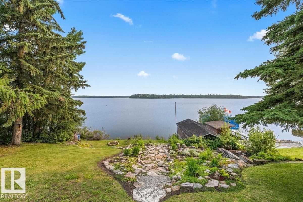 5564 Nakamun Dr, Rural Lac Ste. Anne County, Alberta T0E 1A0 - Photo 25 - E4500731