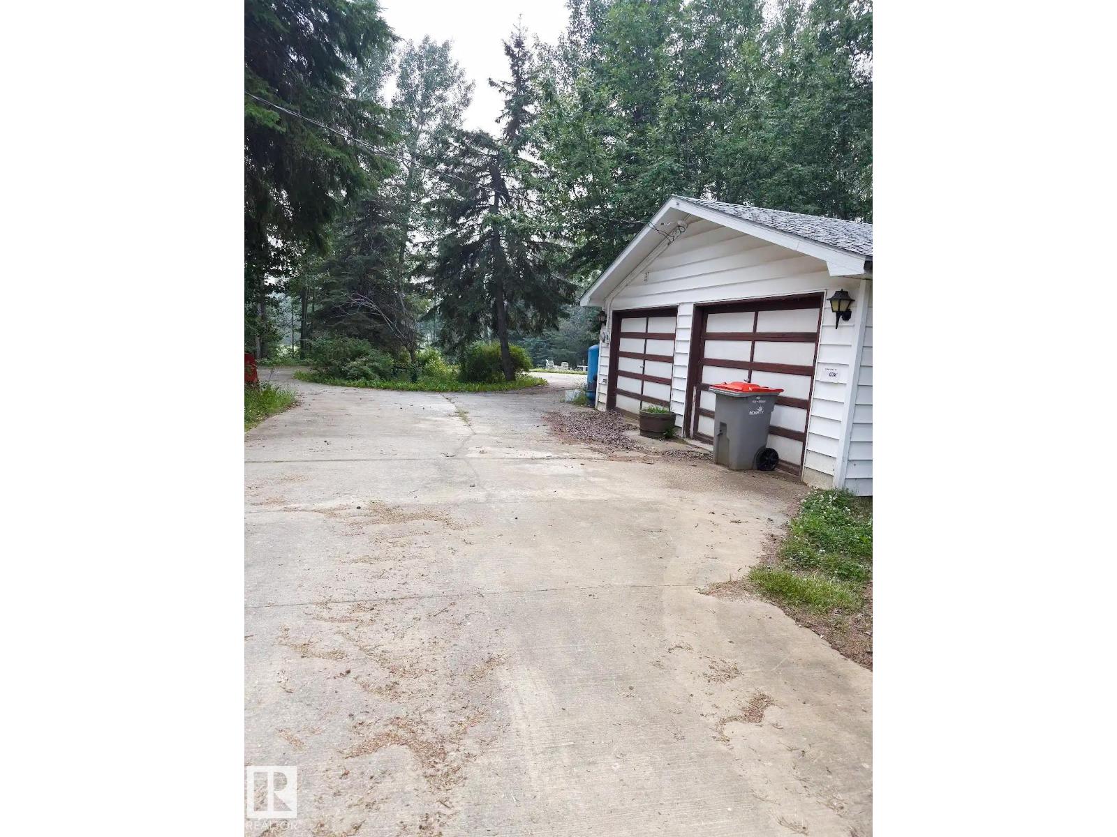 4101 Scott Av, Rural Wetaskiwin County, Alberta T0C 2C0 - Photo 1 - E4500790