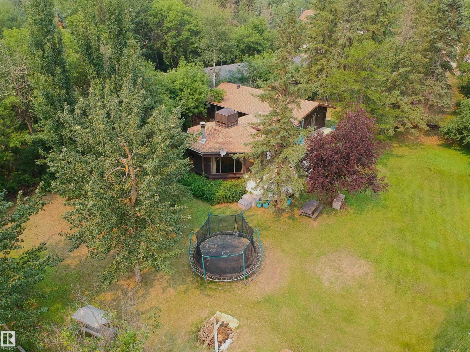 61 Lakeshore Dr, Rural Lac Ste. Anne County, Alberta  T0E 1V0 - Photo 1 - E4500928