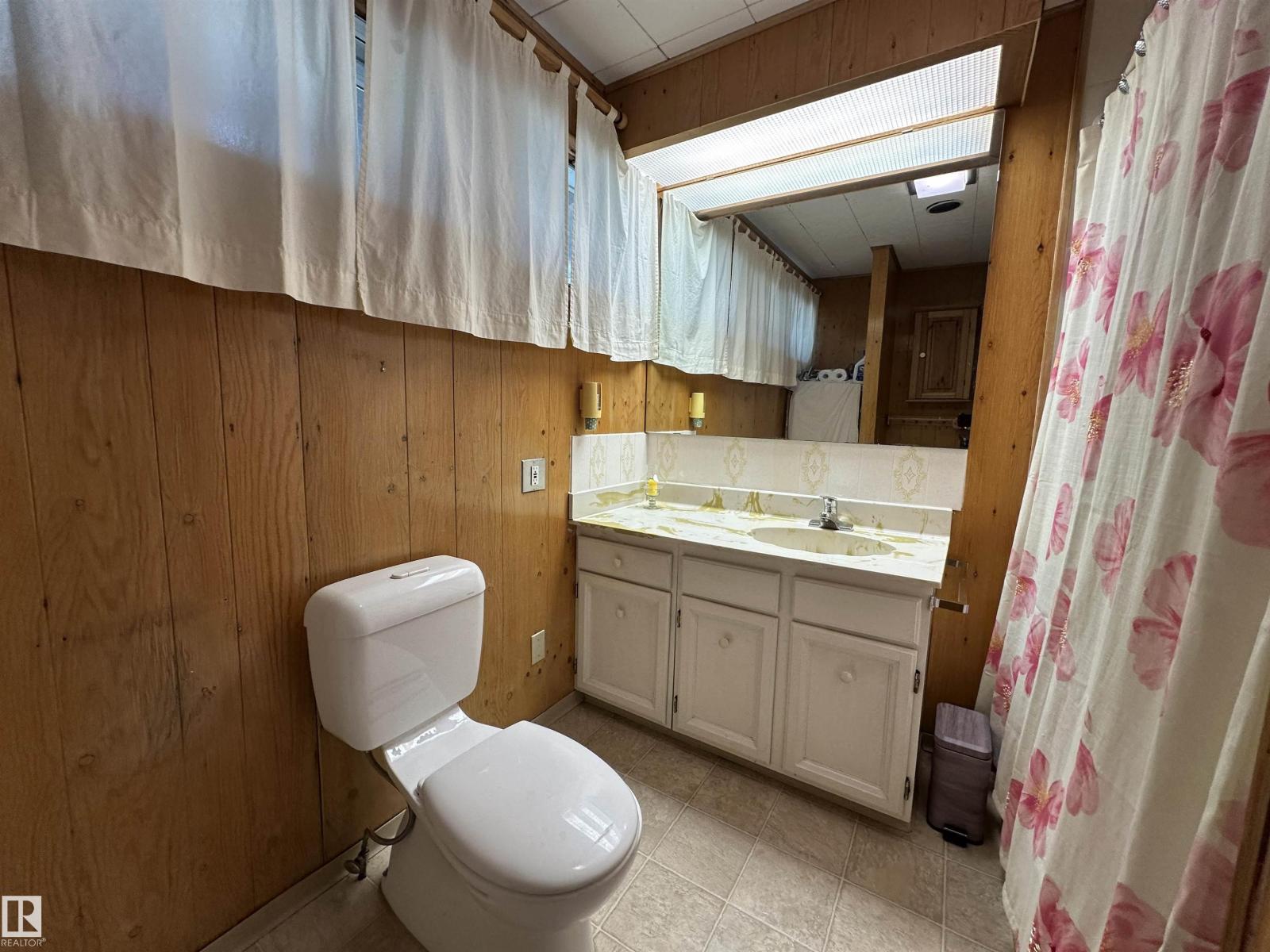61 Lakeshore Dr, Rural Lac Ste. Anne County, Alberta  T0E 1V0 - Photo 19 - E4500928