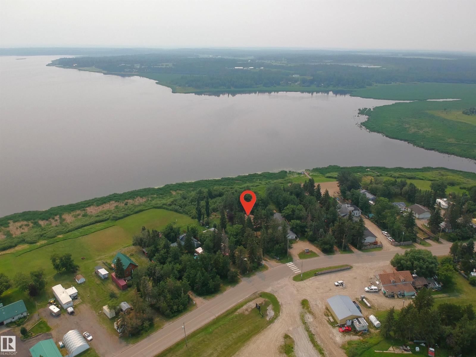 61 Lakeshore Dr, Rural Lac Ste. Anne County, Alberta  T0E 1V0 - Photo 47 - E4500928