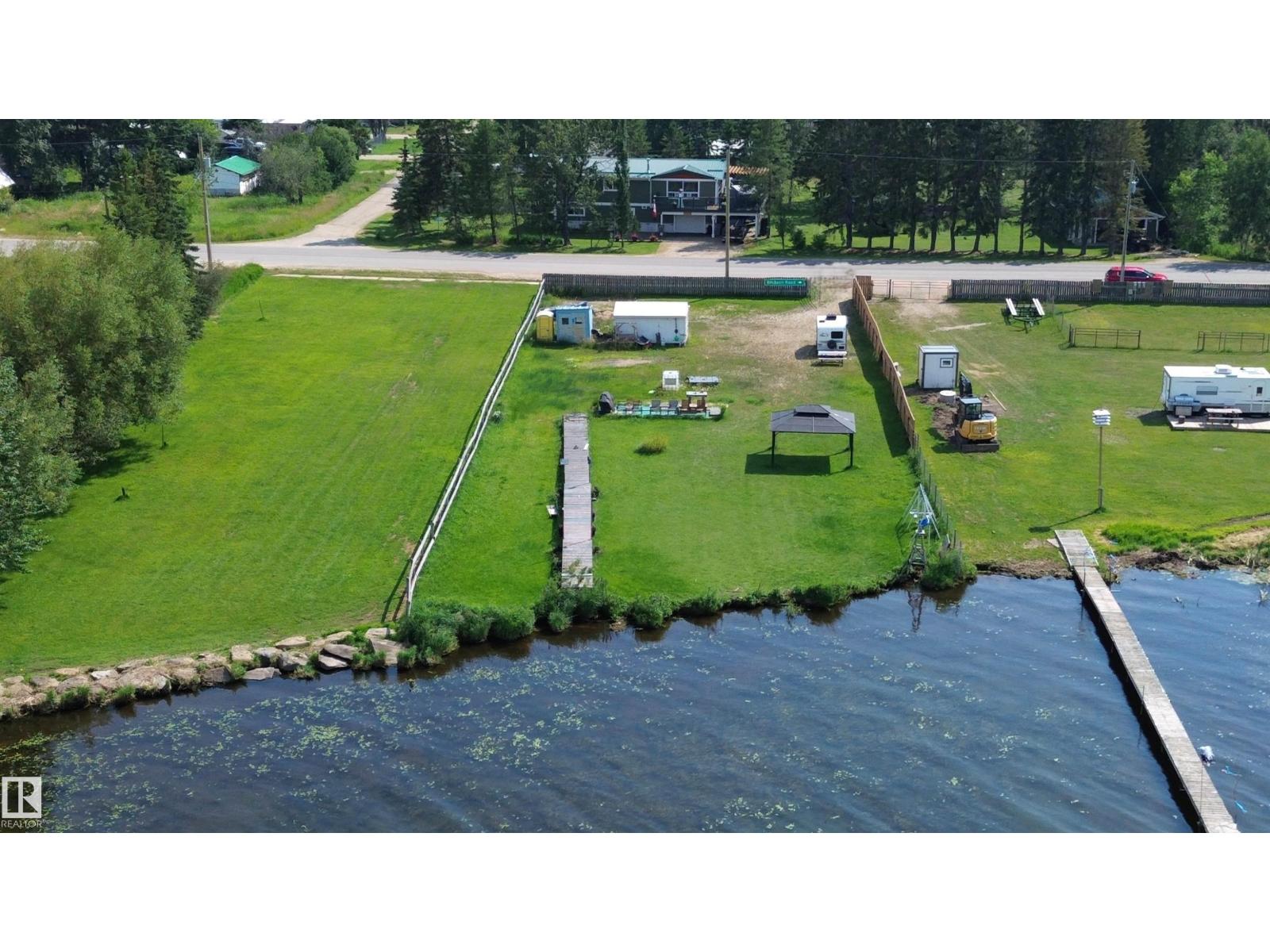 306 Lakeshore Drive E, Rural Wetaskiwin County, Alberta T0C 0T0 - Photo 3 - E4501174