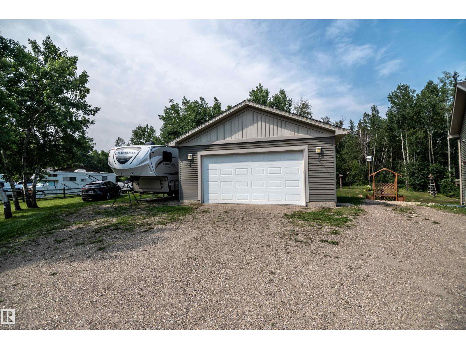 #200 55108 Rge Road 15, Rural Lac Ste. Anne County, Alberta  T0E 1V0 - Photo 18 - E4501197