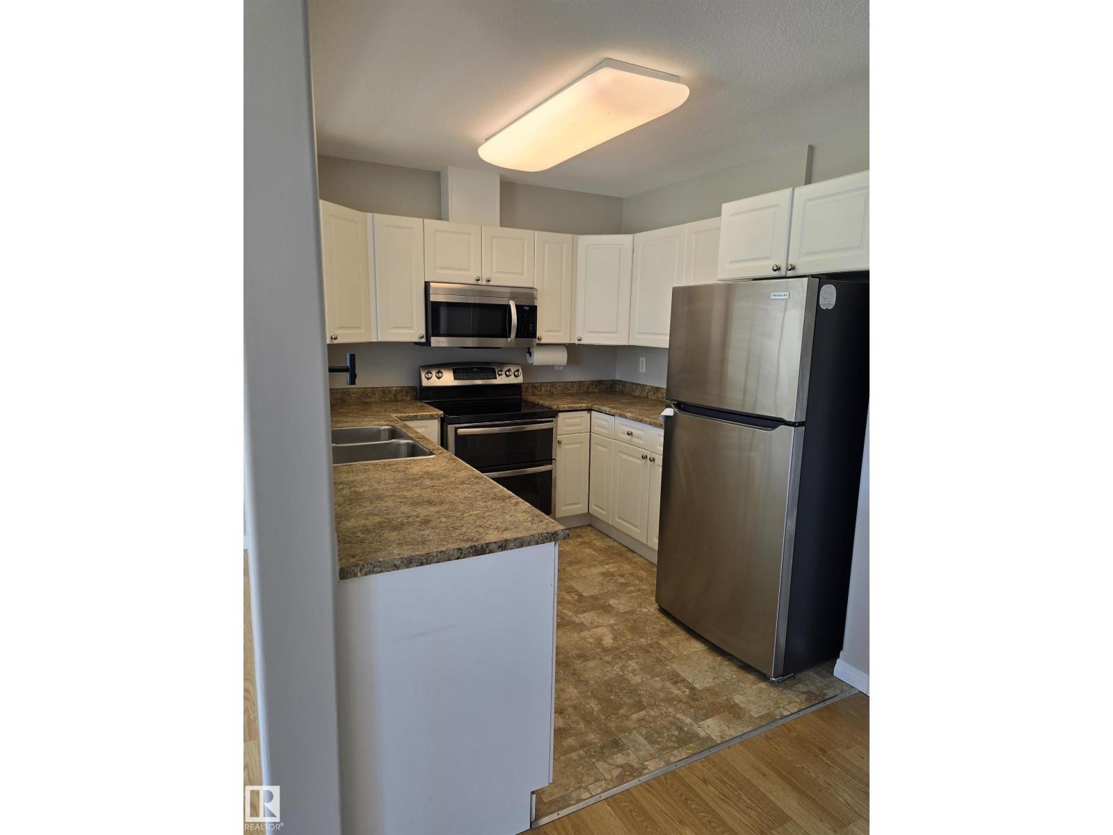 4120 47 St, Drayton Valley, Alberta T7A 1G6 - Photo 3 - E4501299