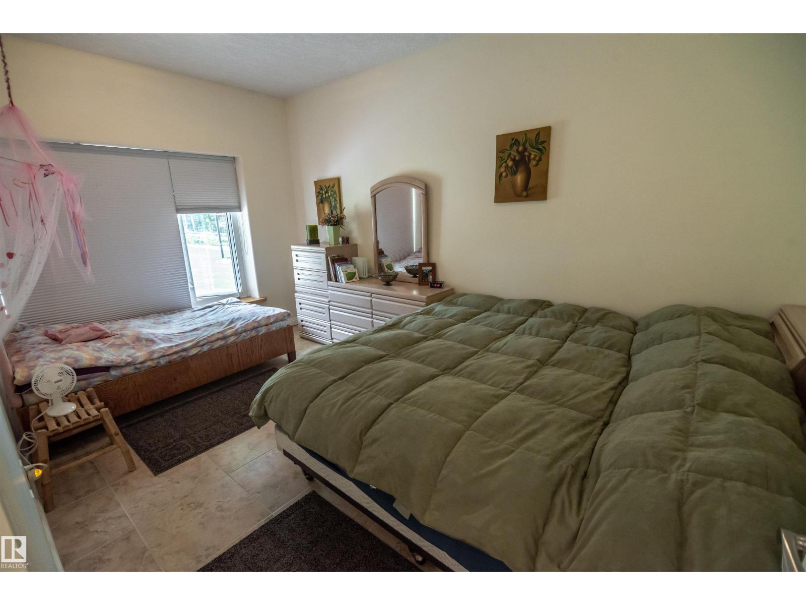 5631 49 St, Rural Lac Ste. Anne County, Alberta  T0E 0A0 - Photo 45 - E4501563