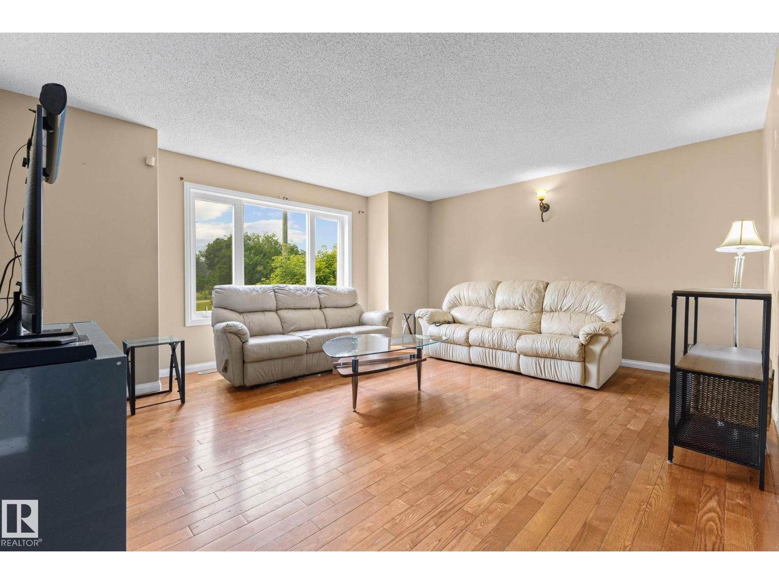 4712 48 St, Onoway, Alberta  T0E 1V0 - Photo 5 - E4501633