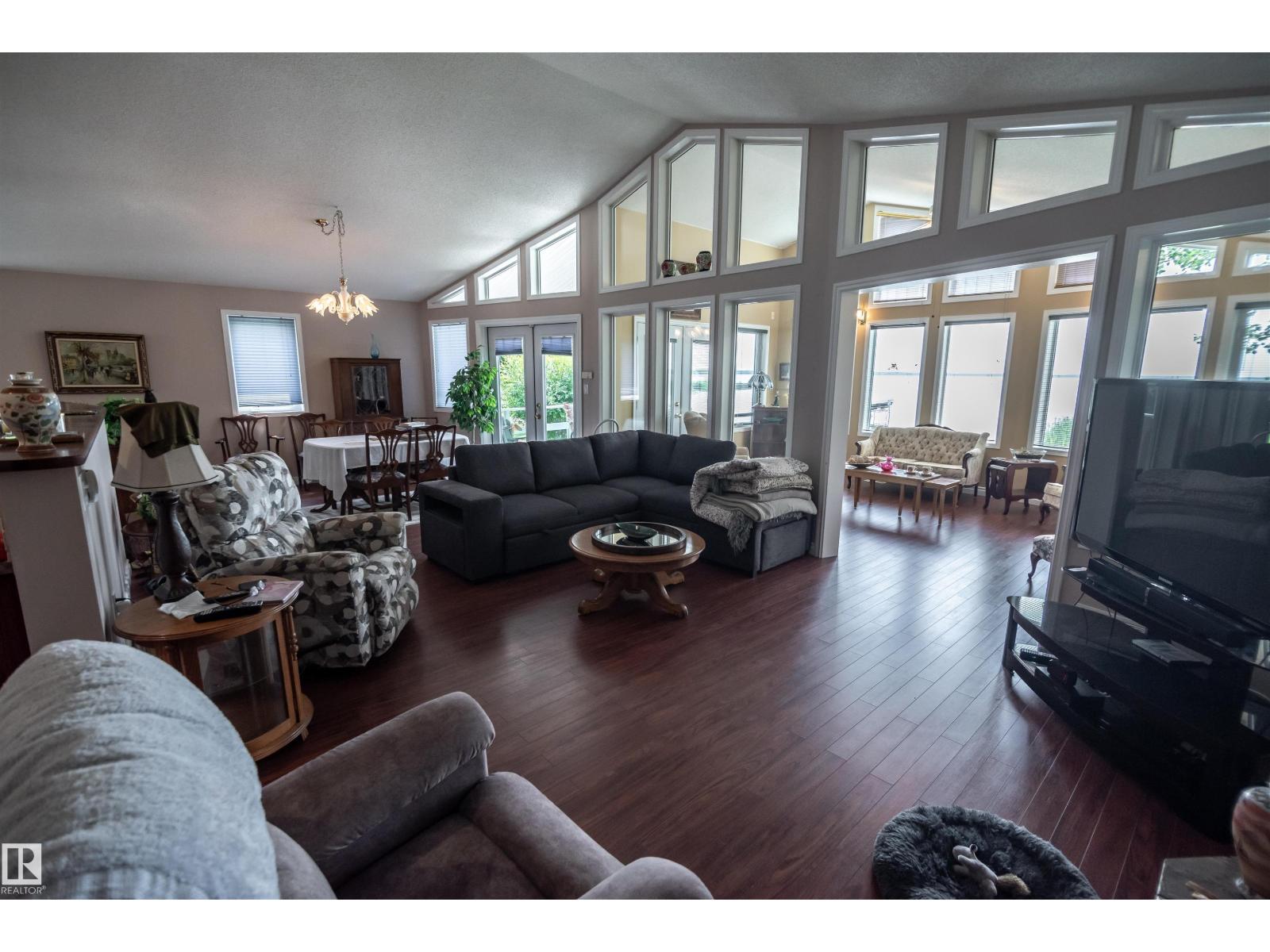 4740 Sunset Dr, Rural Lac Ste. Anne County, Alberta T0E 0A0 - Photo 34 - E4501652