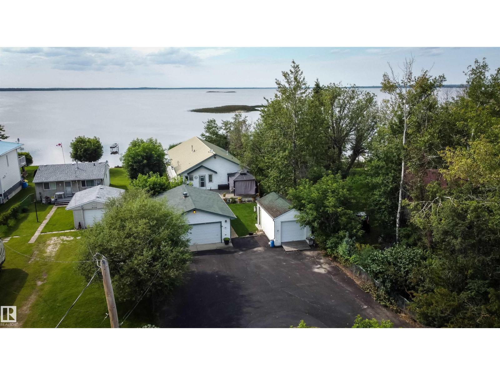 4740 Sunset Dr, Rural Lac Ste. Anne County, Alberta T0E 0A0 - Photo 5 - E4501652