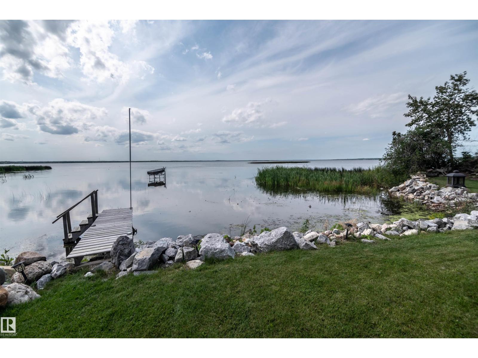 4740 Sunset Dr, Rural Lac Ste. Anne County, Alberta T0E 0A0 - Photo 61 - E4501652