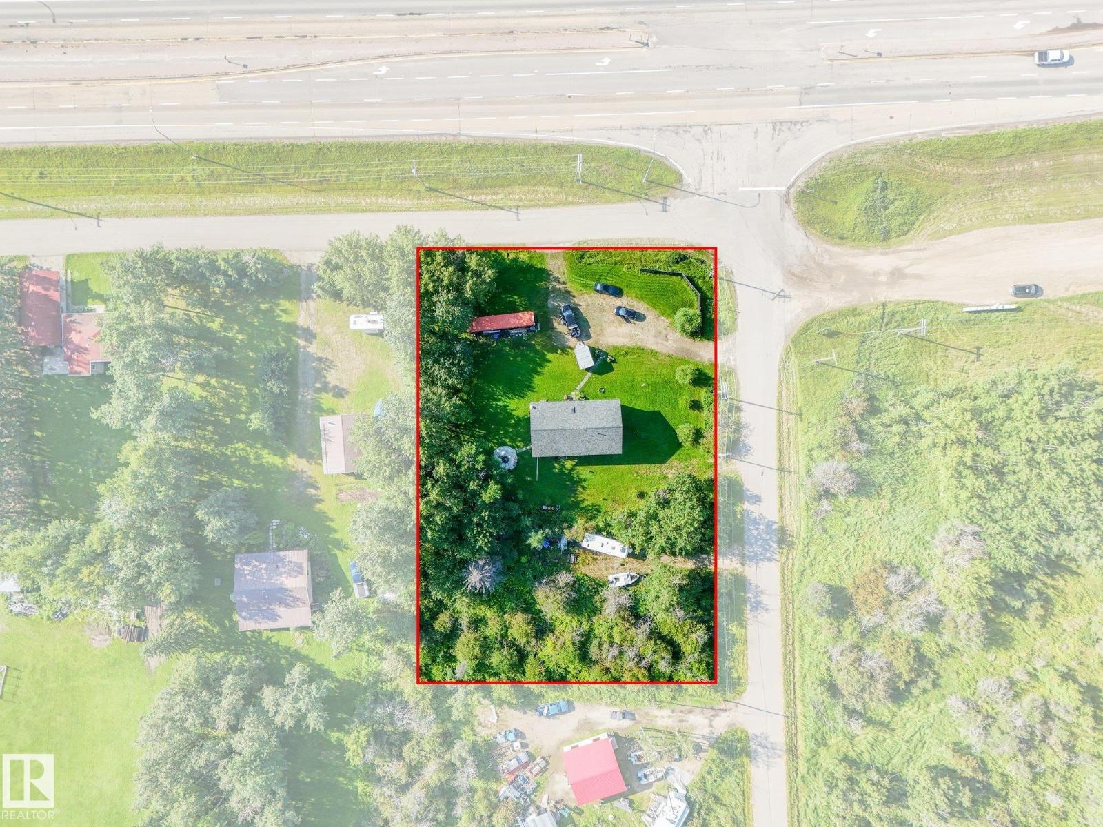 6132 Hghway 16, Rural Parkland County, Alberta T0E 0W0 - Photo 3 - E4502011