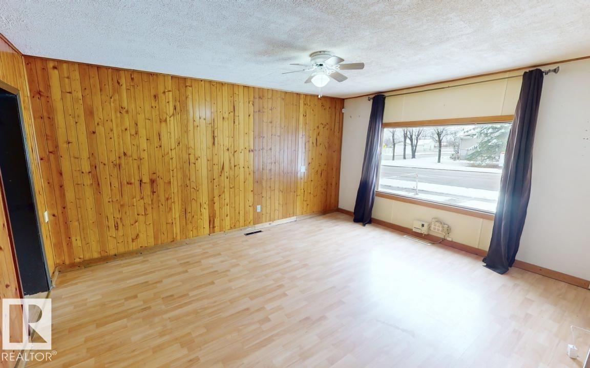 4708 47 Av, Drayton Valley, Alberta T7A 1H7 - Photo 9 - E4502031