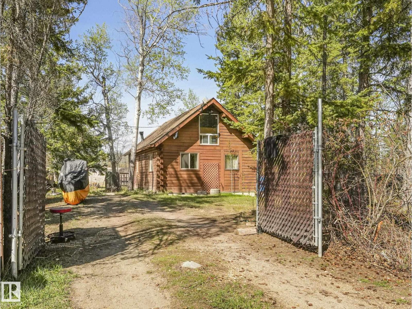 722 Blue Heron Dr, Rural Lac Ste. Anne County, Alberta T0E 1V0 - Photo 2 - E4502794