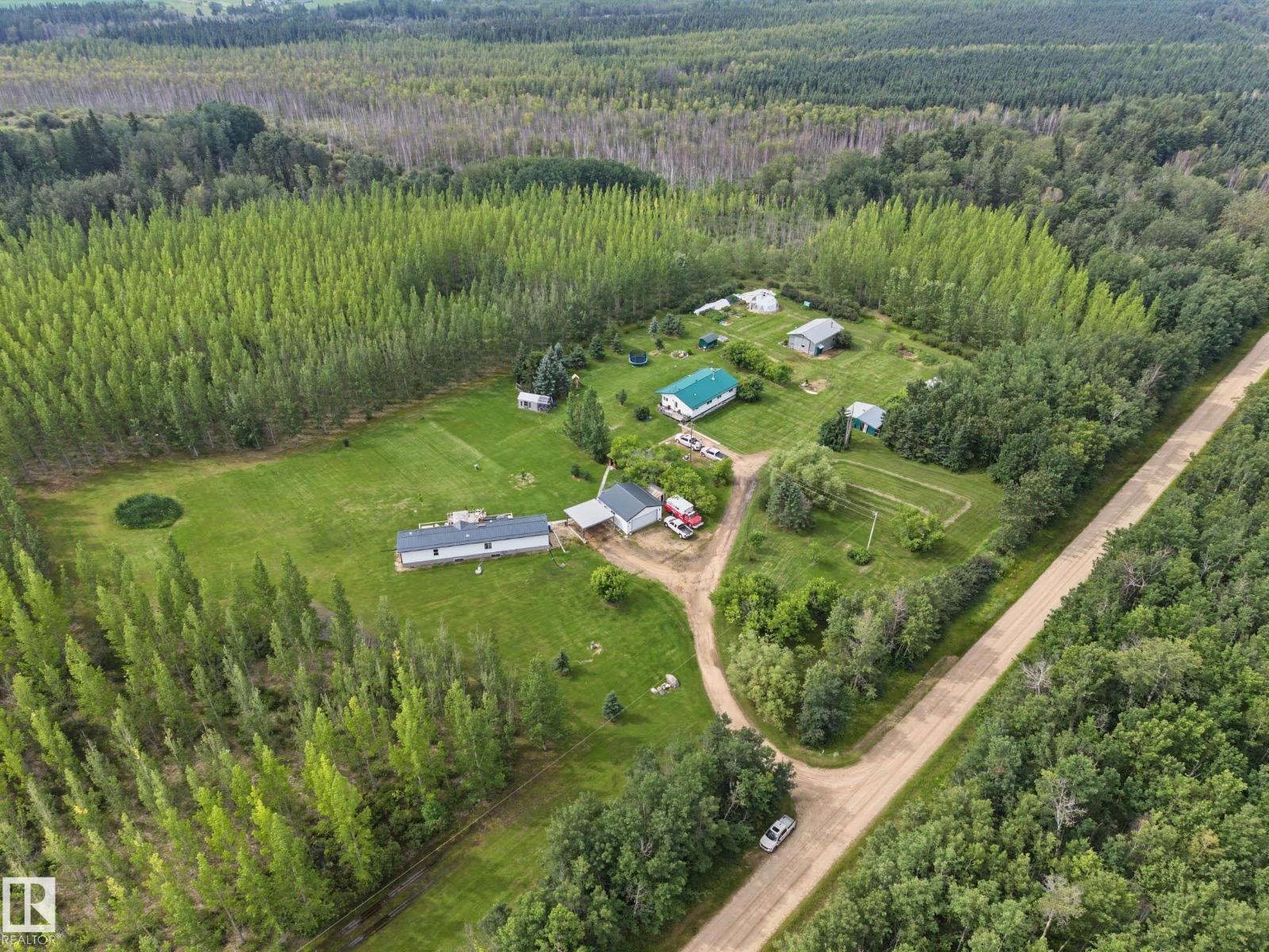3025a Twp Road 562, Rural Lac Ste. Anne County, Alberta T0E 1A0 - Photo 1 - E4502912